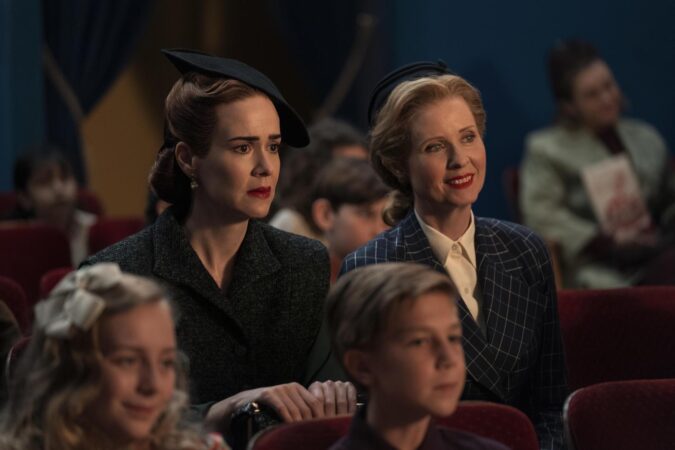 Le créateur d'«American Horror Story» de retour avec la série «Ratched» sur Netflix en septembre! 1 ratched 3