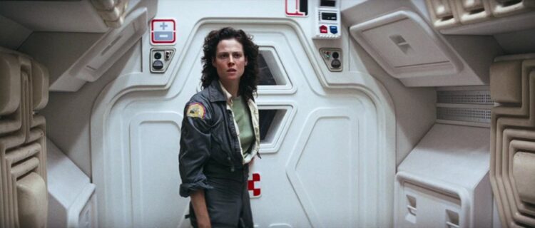Top 5 : ces femmes qui savent se relever 6 alien
