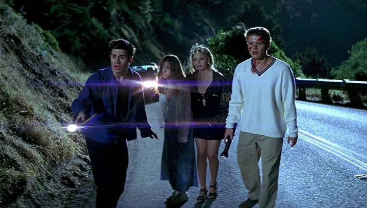 Pour quelques remakes de plus... 7 lancien film qui sapproche purudamment de son remake